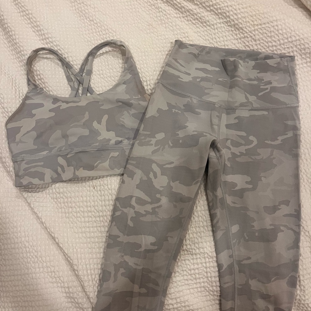 Lululemon white camo workout set size 4
